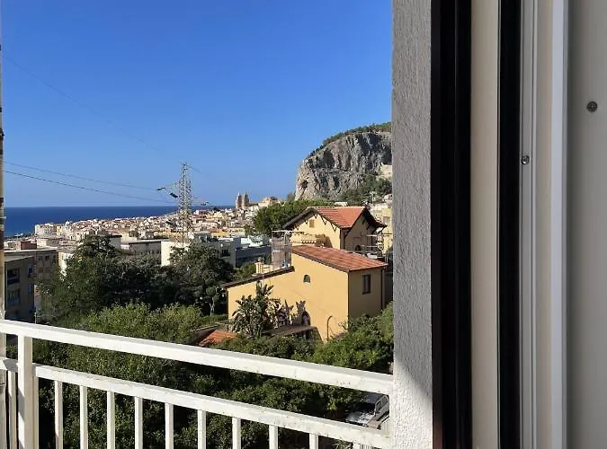 Finestra Sul Mare Cefalù